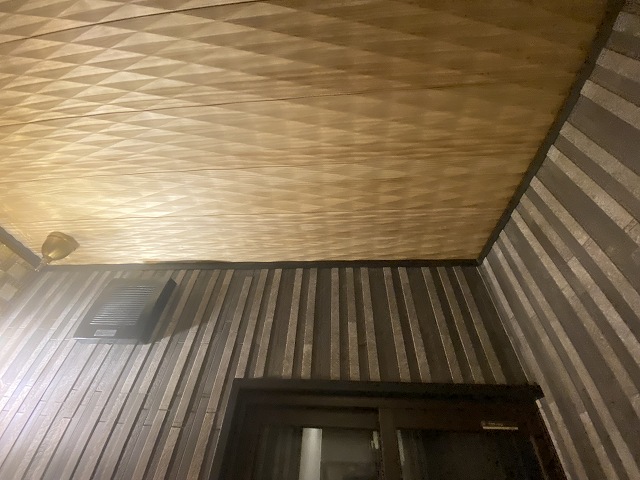 トイレのリフォーム～個性を活かした素材選びで、唯一無二の空間に